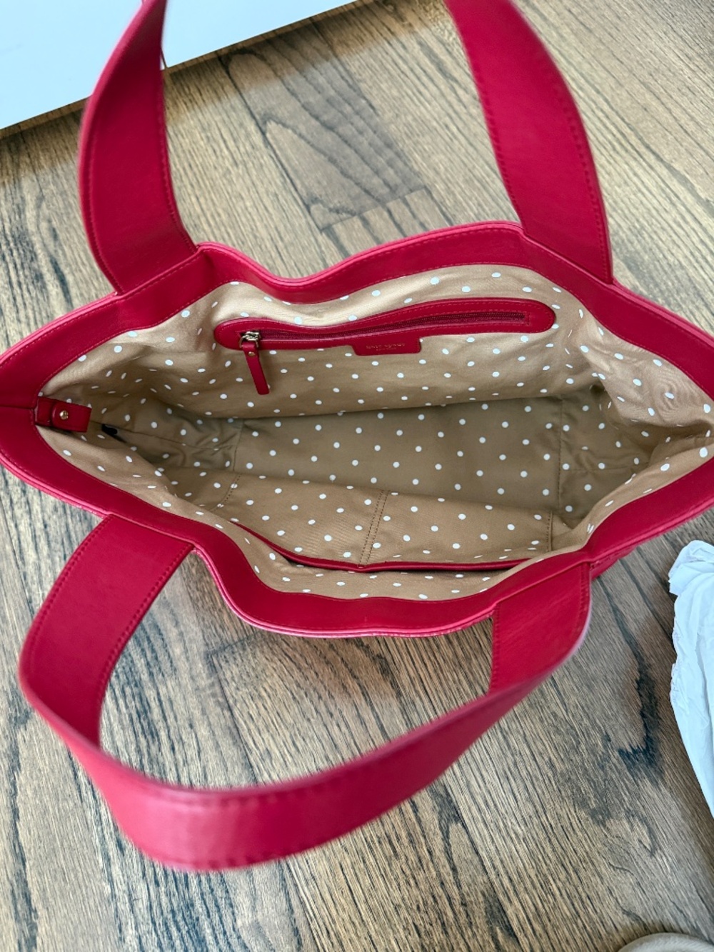 kate spade Red Leather Tote Bag NWOT $350 with dust bag - Picture 5 of 9